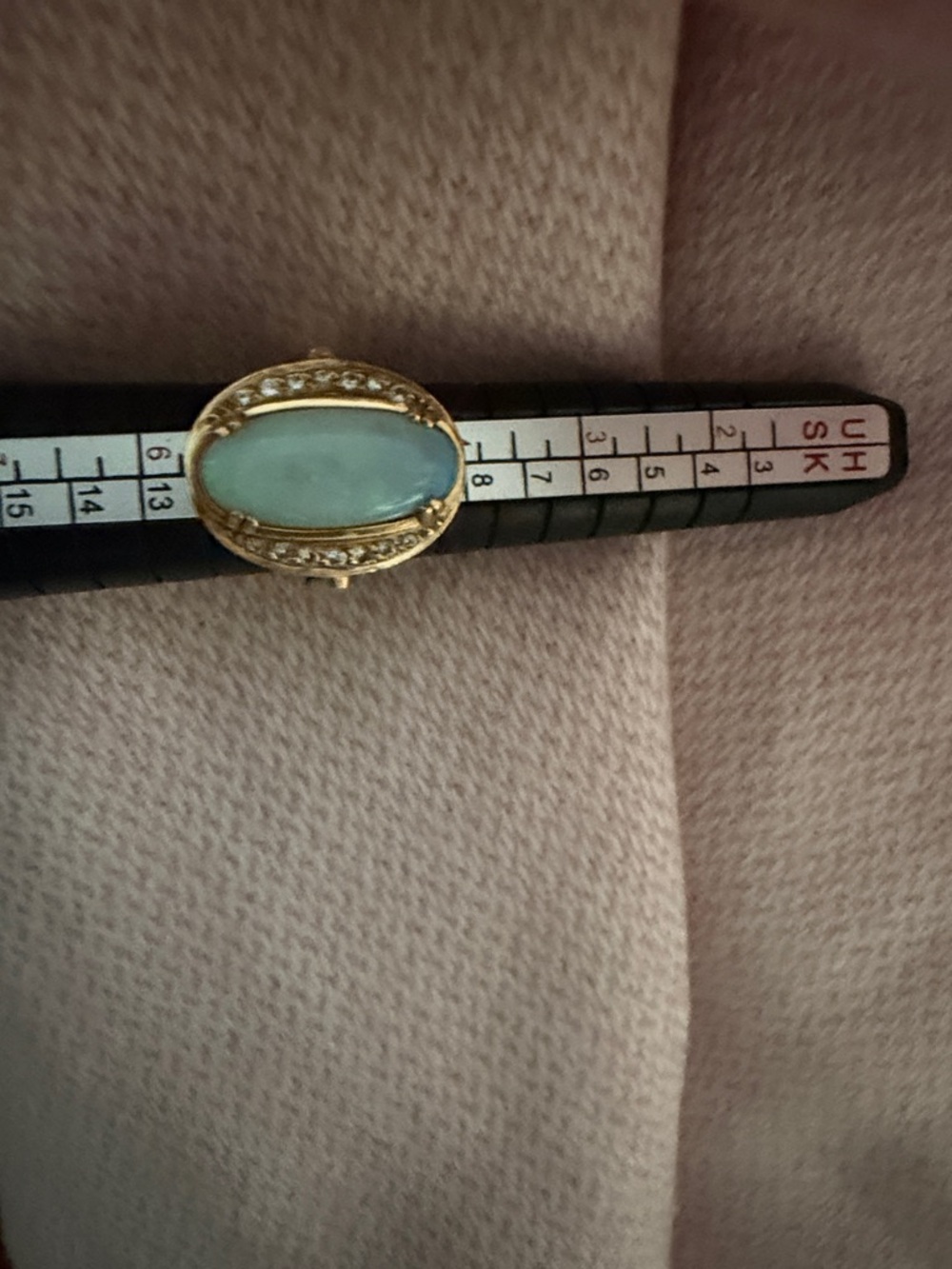 Gorgeous 14K Gold Ring with Light Blue Opal Stone. 14 natural cut diamonds. - Picture 6 of 16